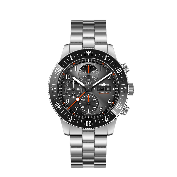 Fortis Novonaut N-42 First Edition on Block Bracelet