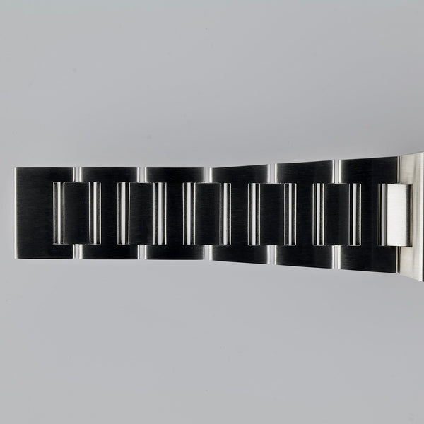 Tudor North Flag Ref 91210N