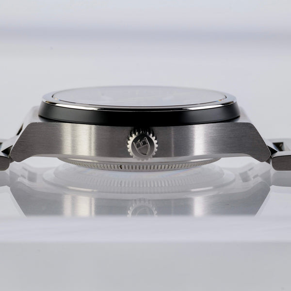 Tudor North Flag Ref 91210N