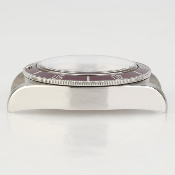 Tudor Black Bay Red 79220R, Boxed J910254
