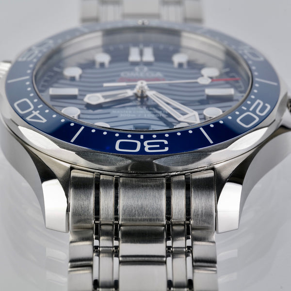 Omega Seamaster Professional Diver 300M Co-Axial Master Chronometer Ref 210.32.42.20.03.001